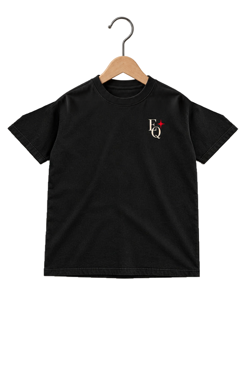 ENRIQ HEADER – EnriQ Lucky Roll Tee – Black – Basic Fit – voorkant op houten hanger