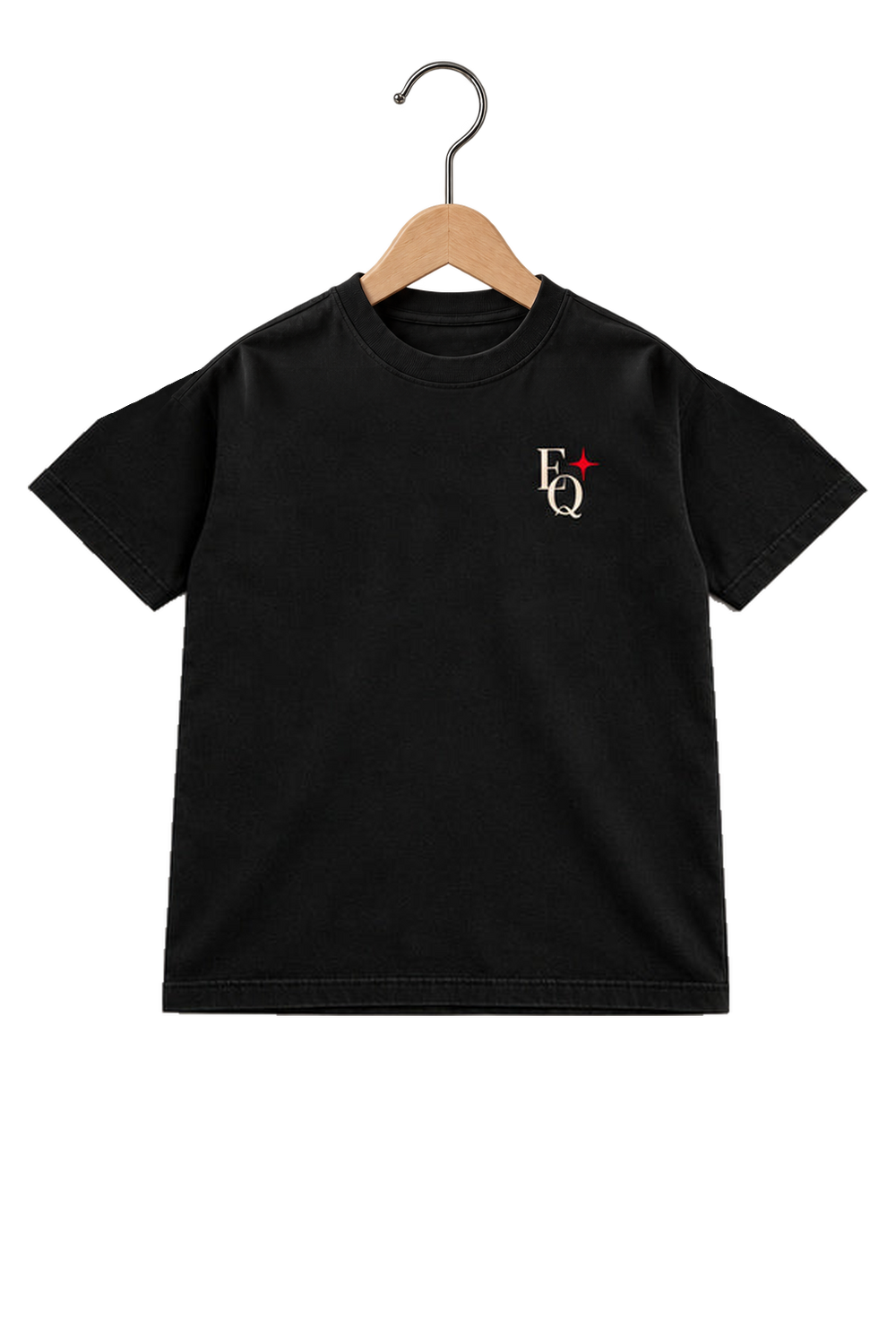 ENRIQ HEADER – EnriQ Midnight Ace Tee – Black – Basic Fit – voorkant op houten hanger
