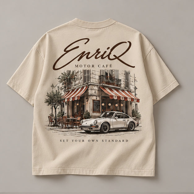 EnriQ Motor Café Tee – Sand – Oversized – flatlay achter